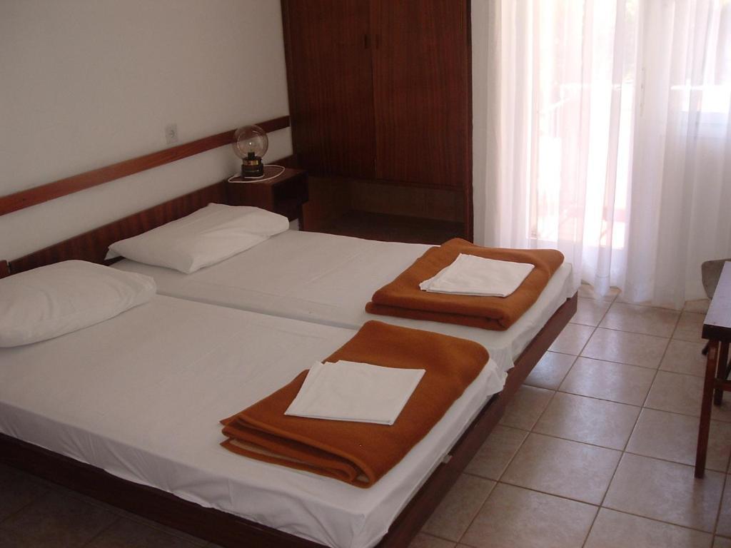 Hôtel Depadansa Marina & Primorka à Omišalj Chambre photo